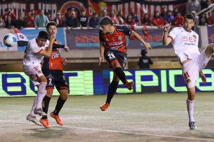 “No les servía el empate y jugamos con eso”: la clave del goleador que hundió a Unión Española en la “final” por la permanencia