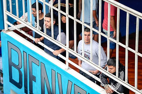 Muñante propone proyecto de ley de nuevo Código de Ejecución Penal que regula situación de presos de penales