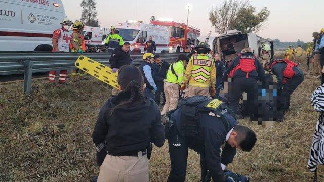 Volcadura de autobús en Morelia – Pátzcuaro deja 10 fallecidos