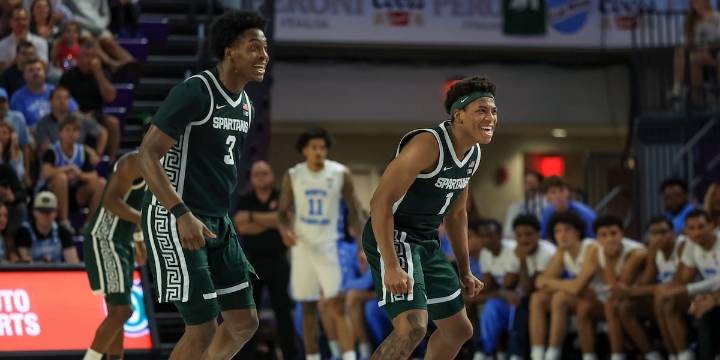 Jeremy Fears Jr. leads No. 11 Michigan State to victory over No. 16 North Carolina with 19 points