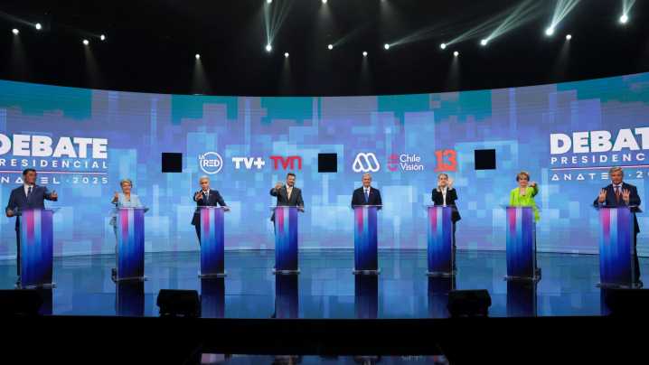 La ultraderecha chilena arremete contra la principal candidata progresista en último debate antes de las presidenciales