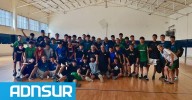 20:41 Newbery le abrió sus puertas a una delegación del Torneo Nacional de Selecciones para que puedan “ducharse y descansar"