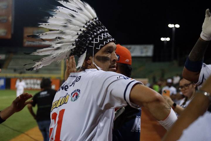 Caribes de Anzoátegui no tuvo compasión de Tiburones