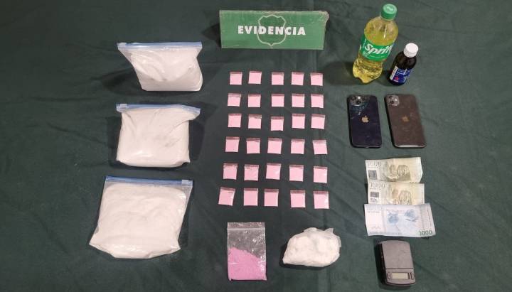 Dos hombres fueron detenidos por homicidio frustrado a carabinero y tráfico de drogas en Curicó