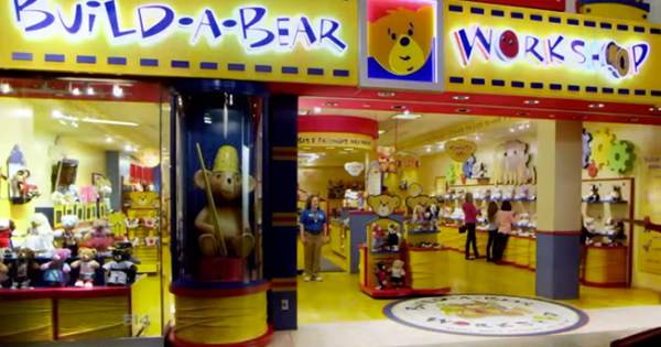 How Build-A-Bear Won Over Skeptical Investors