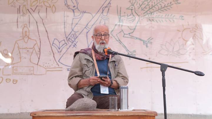 The rosogolla, the blouse, the nightshade: Hashmi’s recipe of India’s mixed