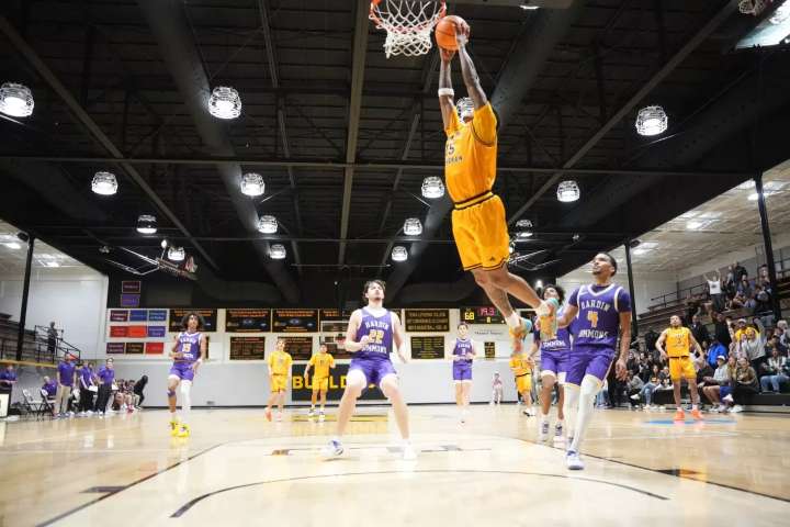 Texas Lutheran Secures First Ranked Win With Thrilling Upset Over #20 Hardin