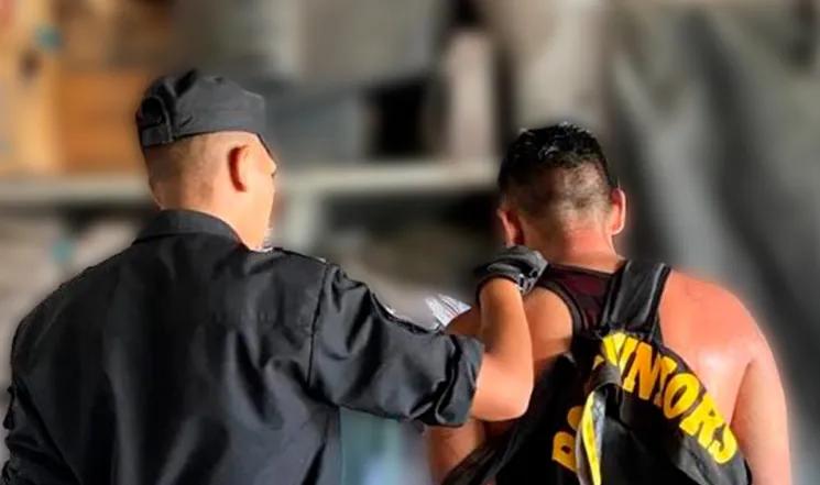 Corrió tras el ladrón y lo atrapó: Un policía de franco frustró un robo en Villa María Esther