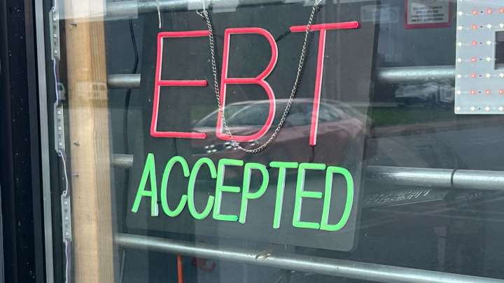 Food stamp theft leaves some in the lurch