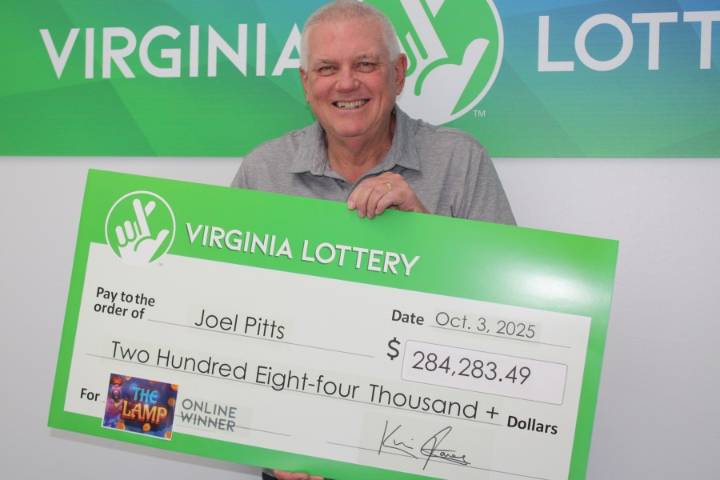 Norfolk man wins nearly $300,000 playing The Lamp