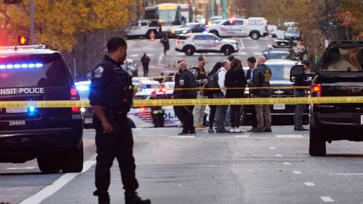 Afghan national in custody after shooting of 2 National Guard members near White House