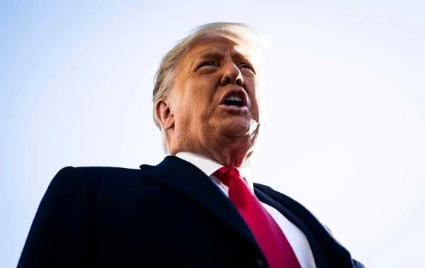 Enfurece a Trump artículo de NYT sobre su edad