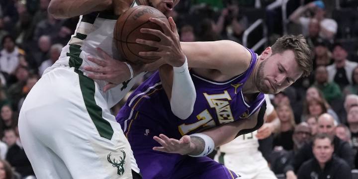 Doncic scores 41 points, Reaves adds 25 as Lakers roll to 119