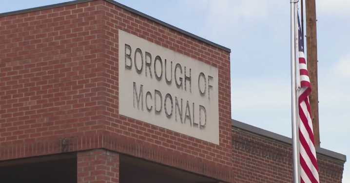 Man accused of smashing McDonald police cruiser window pleads guilty