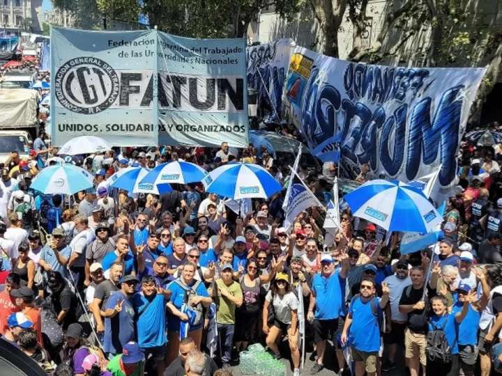 Los no docentes universitarios pararán el miércoles 19 en todo el país
