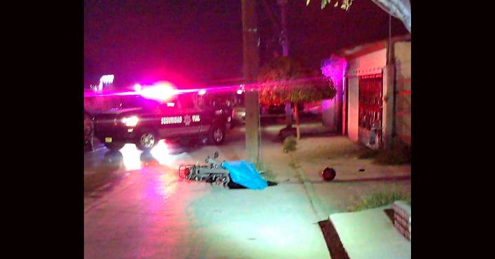 Señala despacho de abogados que CFE o gobierno local tendrían responsabilidad en muerte de motociclista