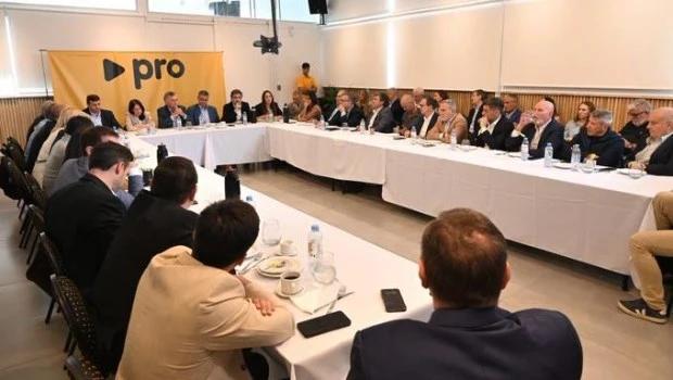 Mauricio Macri reúne a la cúpula del PRO y analiza su vínculo con La Libertad Avanza