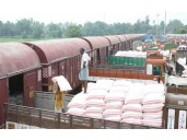Indian Railways crosses 1 billion tonne freight loading in FY26