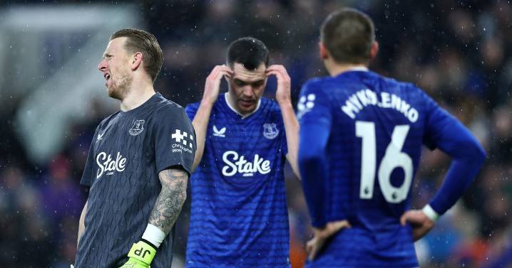 Everton player ratings as one Blues star 3/10 and two 4/10 in chastening Newcastle defeat
