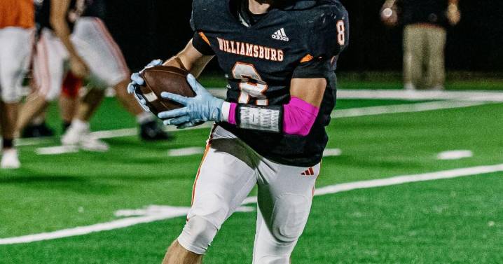 Jackets drop regular season finale to Knox Central