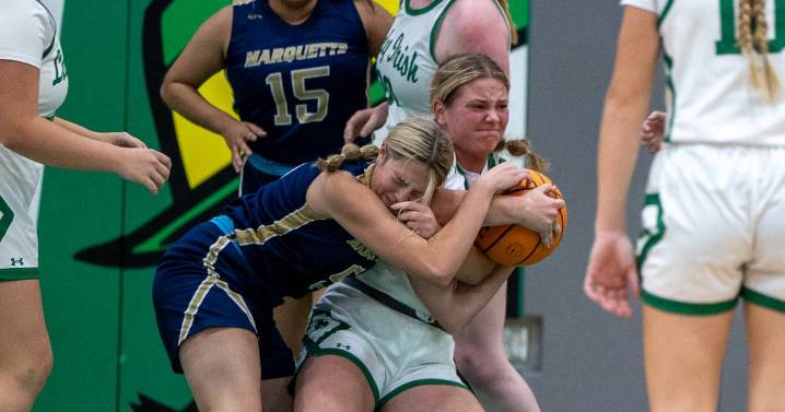 Photos: Seneca vs. Marquette girls basketball in the Falcon-Irish Thanksgiving Tournament – Shaw Local