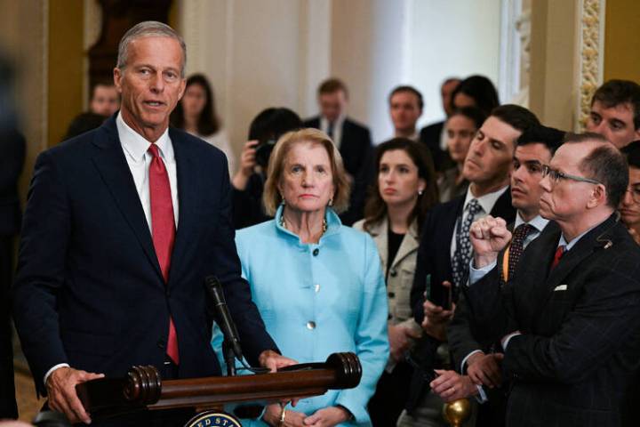 US government shutdown ties record, as congressional inaction takes toll