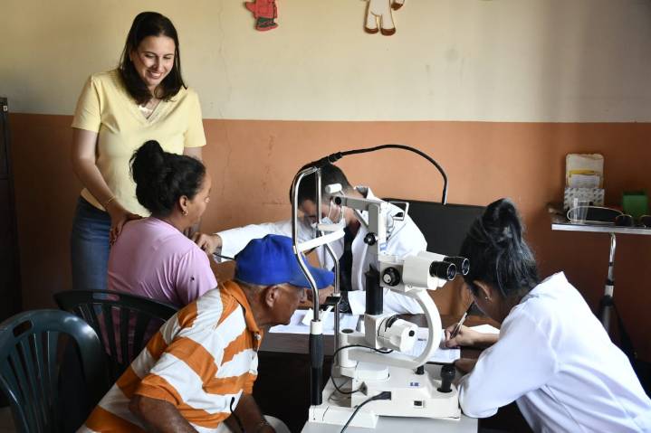 Gobierno de Carirubana garantiza atención médica especializada
