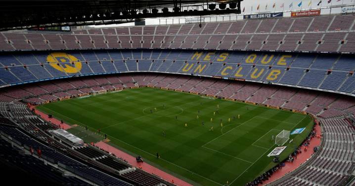 23,000 fans pay to watch Barcelona's first practice at remodeled Camp Nou
