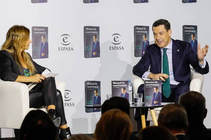 Juanma Moreno ve "oportuna" la dimisión de Mazón "dadas las circunstancias": "Ha hecho lo correcto"