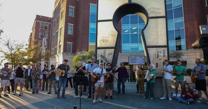 Fate of Columbia man in ICE custody takes a toll on his supporters