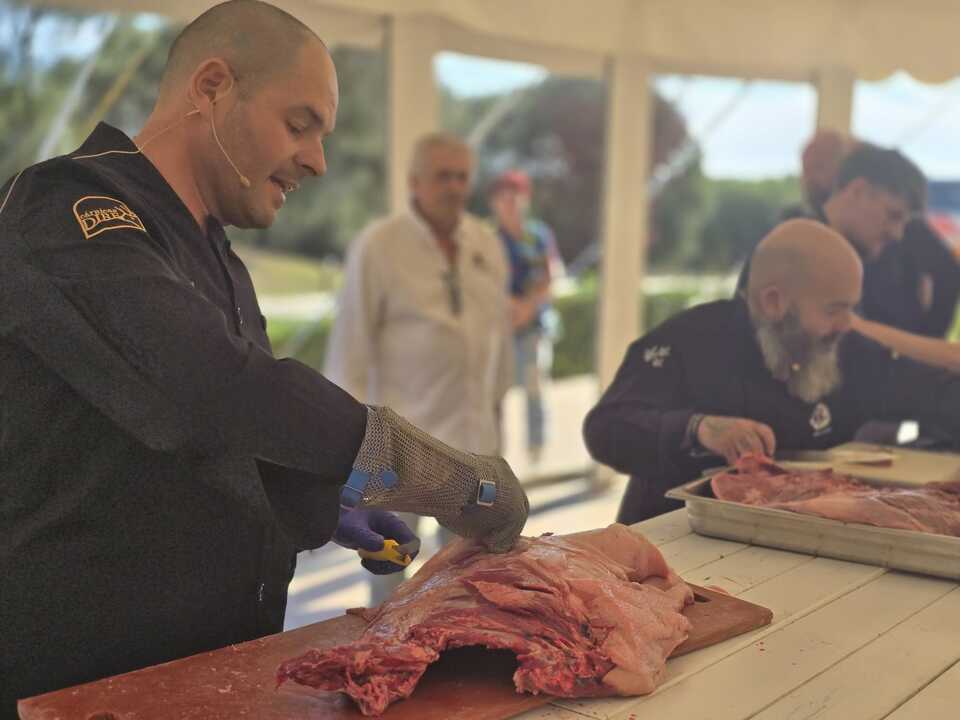 La cocina de caza reivindica su papel en Barbate en el III Encuentro Gastronómico de La Breña