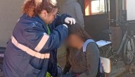 “Podría estar muerta”: la madre de la adolescente atacada con una cadena en el colegio