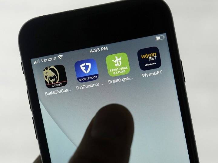 Opinion: Online gambling industry not doing enough to protect vulnerable, says Windsor hospital CEO