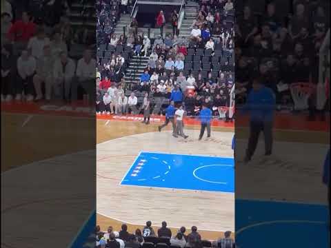 Clippers and Nuggets players weren't the only ones showing off their moves 👀👀👀