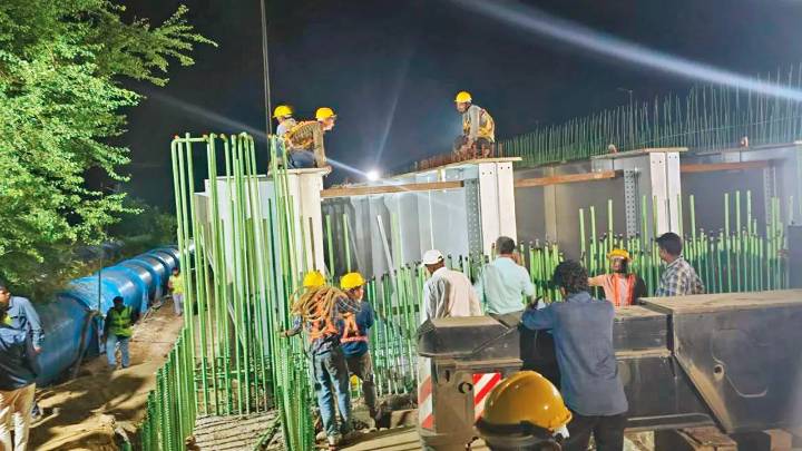 Mumbai: MRVC executes critical bridge works on Central line to ease congestion