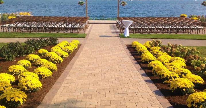 Vows With a View: Lake Geneva Is the Midwest’s New Wedding Hotspot