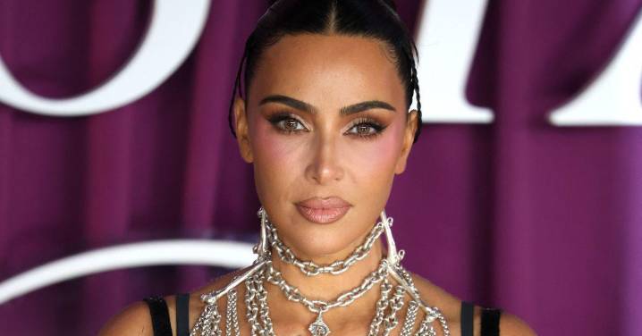 Kim Kardashian Calls Out Family Psychics for Wrong Bar Exam Predictions: 'Pathological Liars!'