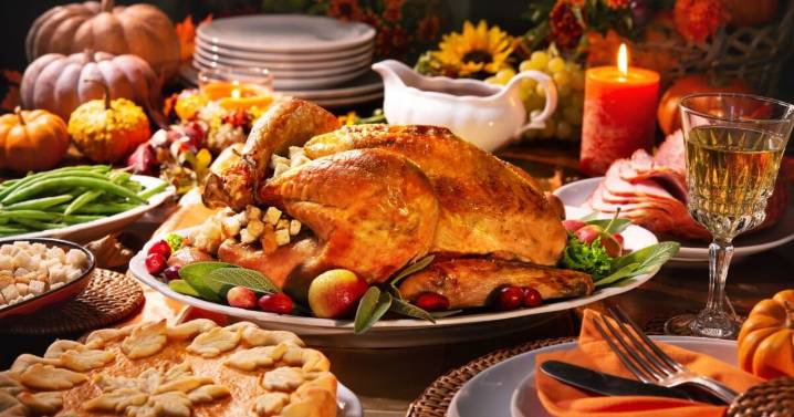 Have you defrosted your turkey yet? We're here to help