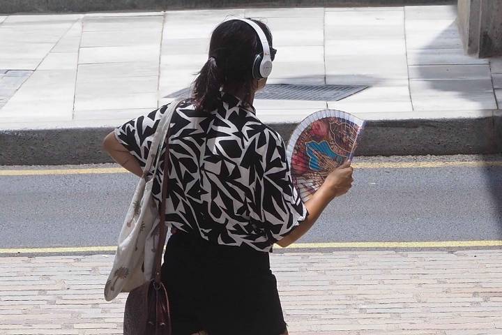 Calor de verano en pleno otoño: la Aemet prevé temperaturas de más de 30ºC en Canarias