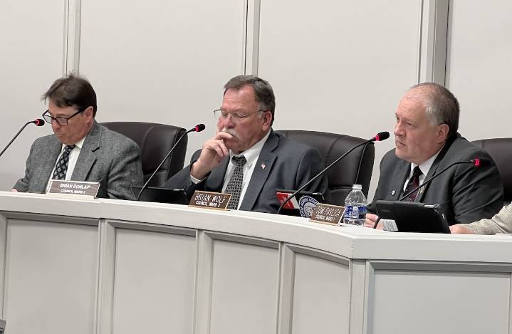 Broadview Heights places moratorium on pawn shops and more