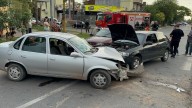 Accidente en Santa Fe: impactante choque entre tres autos en Avenida Facundo Zuviría