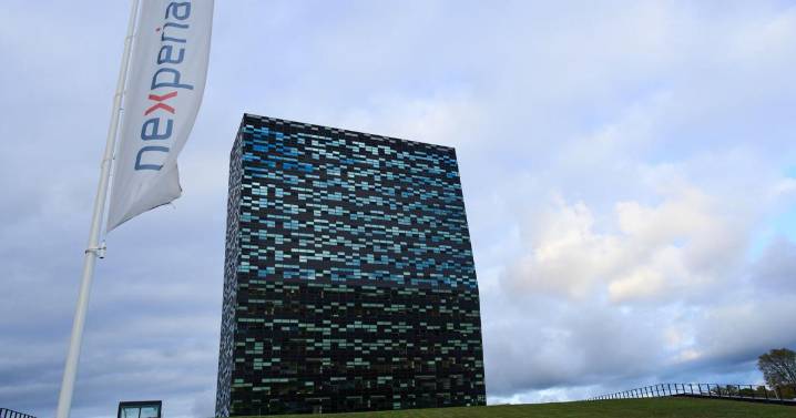 Dutch government relinquishes control of Chinese