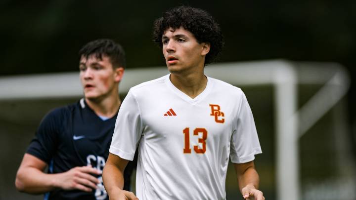 Tavarez leads Bergen Catholic past Pope John