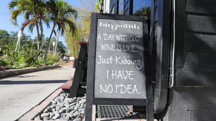 St. Petersburg wine bar, restaurant and bottle shop is set to reopen