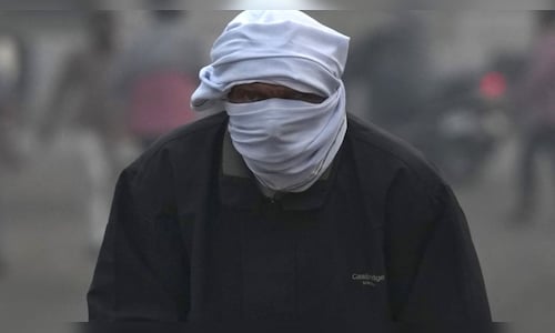 ‘Residents may lose nearly 12 years of life’: Pulmonologist warns against Delhi’s toxic air