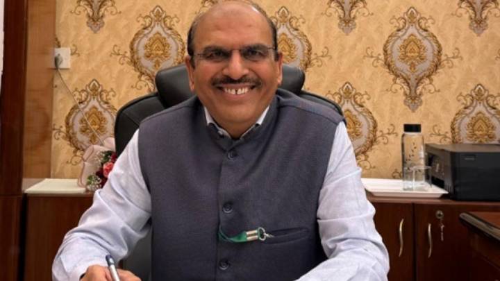 Raj Kumar Takes Charge of Financial Advisor Of Defence