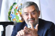 Juan Ramón de la Fuente pide licencia por salud; Roberto Velasco queda al frente de Relaciones Exteriores