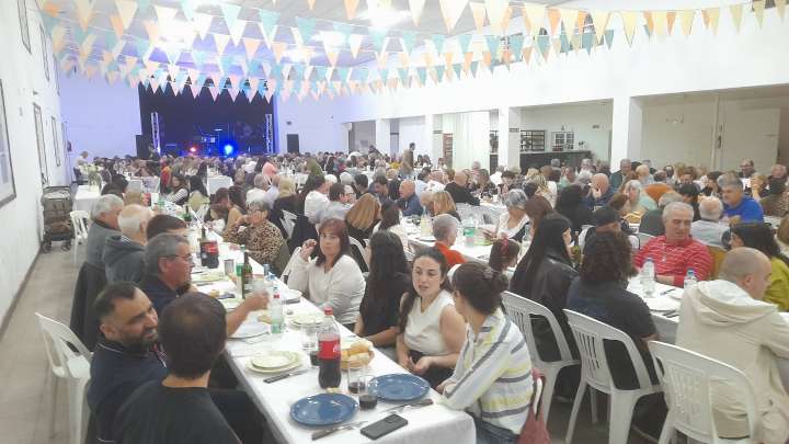 Celebración en French: «una noche maravillosa»