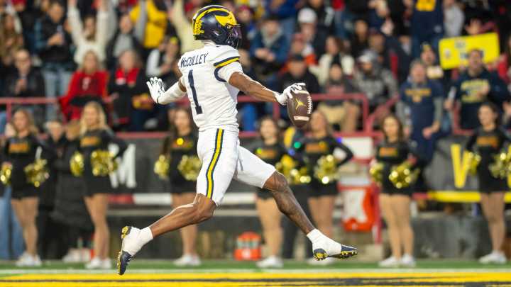 Michigan football stomps Maryland, 45-13, behind RB Bryson Kuzdzal