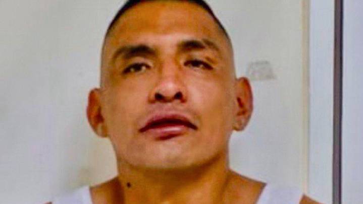 Preso hombre que acosó sexualmente a presidenta de México